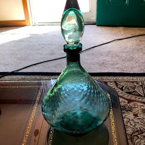 Large Empoli Swirled Glass Decanter